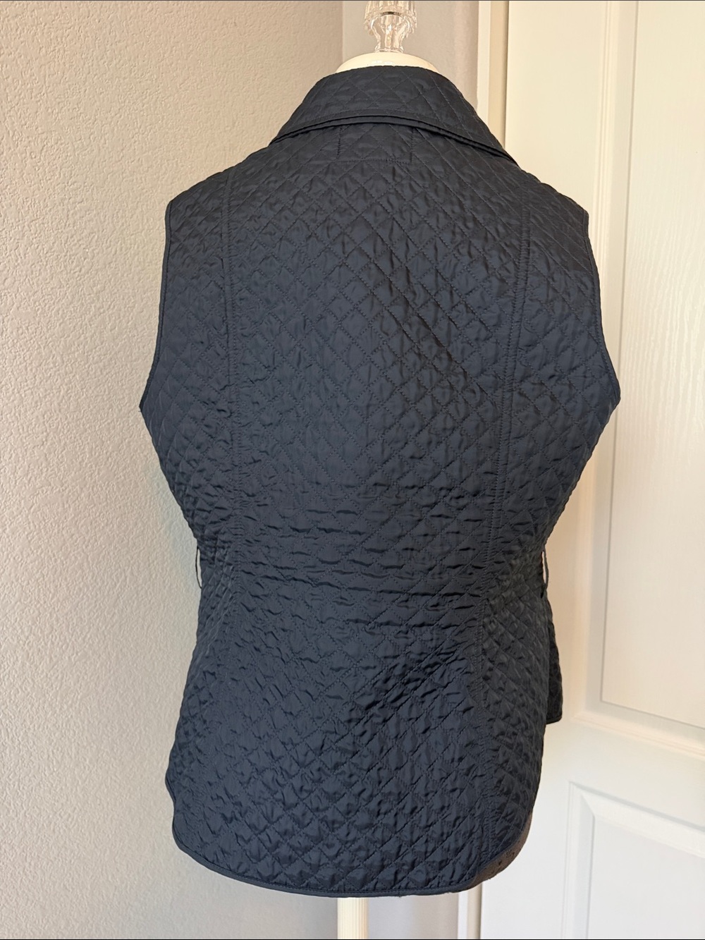Faconnable Quilted Navy Button-Front Vest Women’s Large - Picture 3 of 7